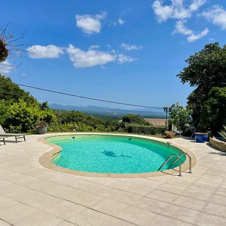Apartment Avec Piscine Reauville