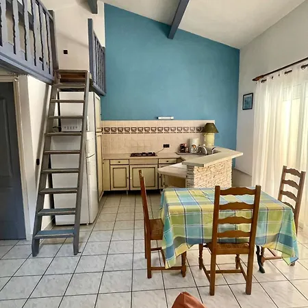 Apartment Avec Piscine Reauville